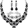 Black - Necklace + Earrings + Bracelet