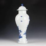ZSEDP Handpainted Blue and White Antique Jar Porcelain Ceramic Storage Tank Decoration Tea Snacks Jar - Image 4