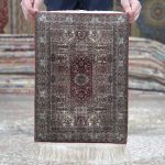Yilong Carpet 1x1.5ft 1000 Lines High Density Handwoven Silk Persian Area Rug High-end Floral Vintage Carpets (Ivory&red) - Image 7