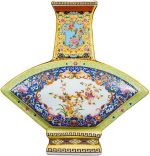 ZSEDP Jingdezhen Antique Enamel Vase Fan Shaped Vases Flowers and Birds Pattern Ancient Porcelain