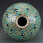 DSHGDJF Hand-Painted Green Rose Magpie Plum Vase Antique Porcelain Vase Jingdezhen Porcelain Living Room Bedroom Office Vase Ornaments - Image 2