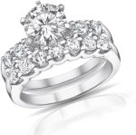 Madina Jewelry 2.05 ct Round Diamond Engagement Ring with Wedding Band in Platinum - Image 2